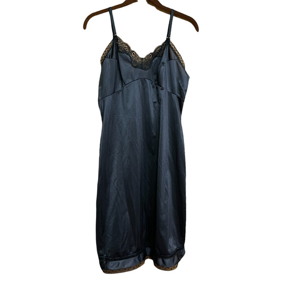 Adonna Other - Adonna Slip Women’s Sz36 Black Nylon Adjustable Hem Full Lingerie Mad…